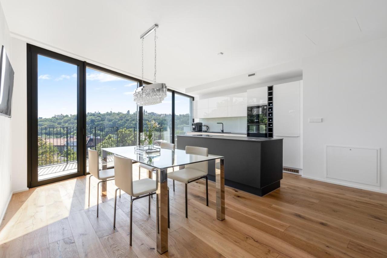 Luxury Penthouse Prague Lägenhet Exteriör bild